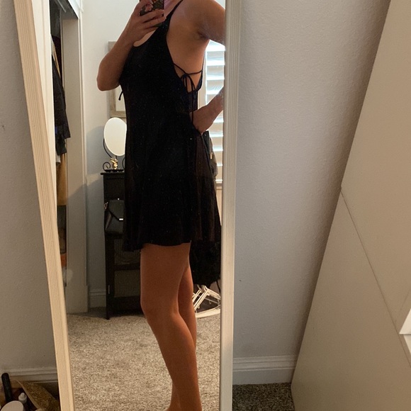 Black Tie Dress - Picture 3 of 5